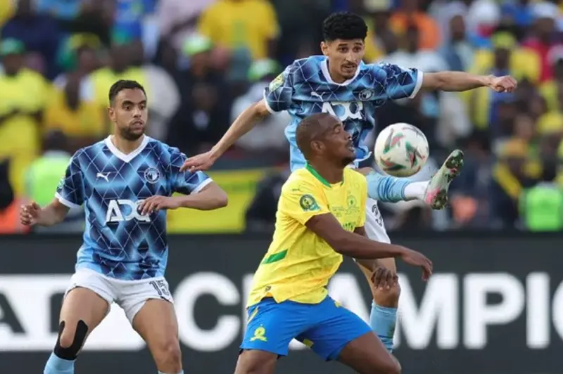 استعدادات يورتشيتش الاستراتيجية: تحليلات ما قبل نهائي أفريقيا بين بيراميدز وصنداونز